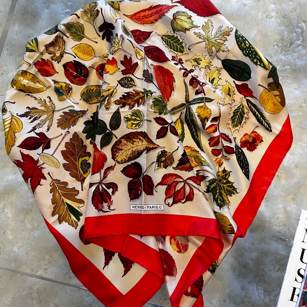 Authentic Hermes Falling Leaves silk scsrf